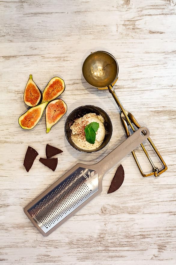 Microplane Ecograte Series Grater (Fine, Dover Grey)