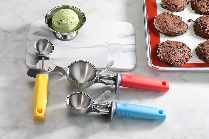 New New Star Foodservice Commercial-Grade Thumb Press Food Disher/Ice Cream Scoop, 3-Pack, #8 Red + #16 Blue + #30 Yellow, 18-8 Stainless Steel, NSF Certified