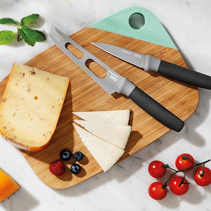 Berghoff LEO Natural Bamboo Cutting Board Non-stick Coating 18/10 Stainless Steel Blade Knives Set of 3pc Green & Grey Ergonomically Designed Handle