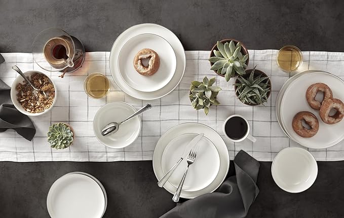 Oneida 896602 24 Seven Black Rim 12-Piece Dinnerware Set