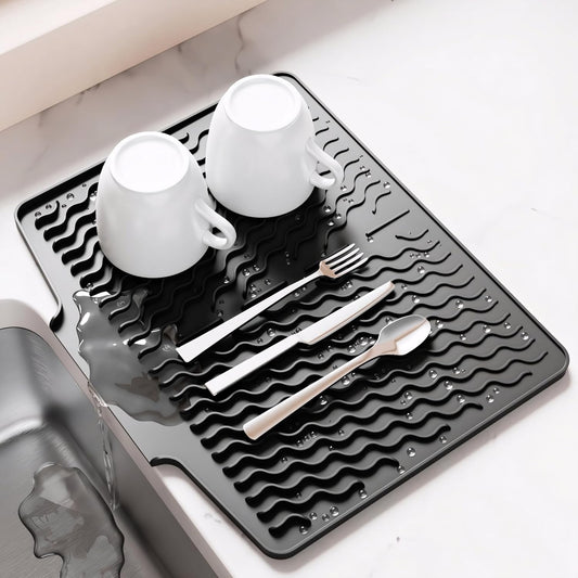 Dish Drying Mat with Drain, Silicone Mat for Kitchen Counter, Non-Slip Drainer Mat for Kitchen Sink, Countertop Dish Drying Rack, Heat Resistant Kitchen Accesories(Black, 15.6"x13")