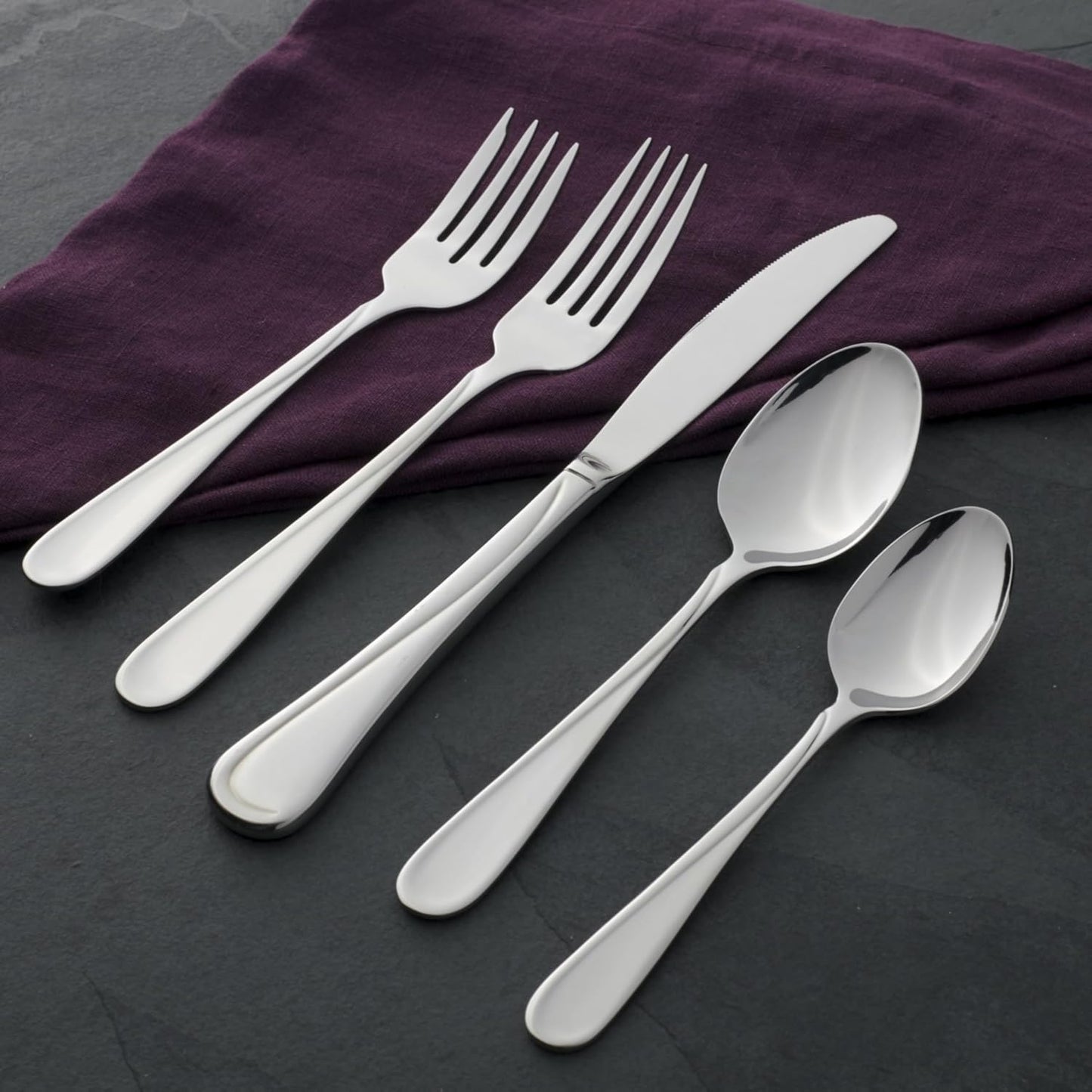 Oneida Flatware Flight Dinner Spoons, Set of 4