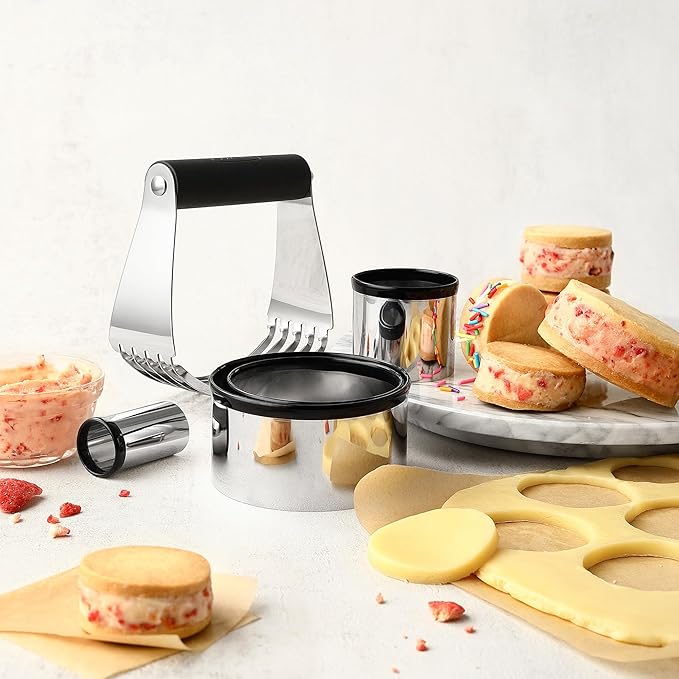 Spring Chef Multifunctional 1.7 Tablespoon Medium Cookie Scoop, #40 & Large Dough Blender & Biscuit Cutter Set - 2 Product Bundle - Black