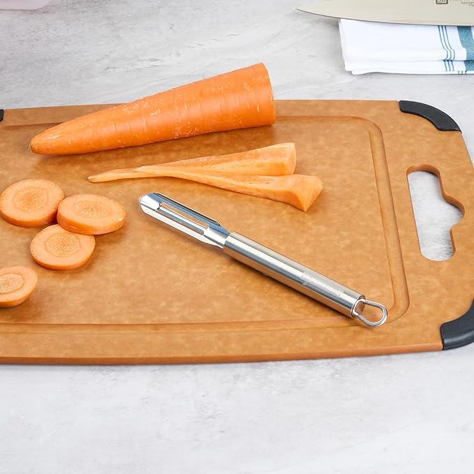 Restaurantware-German Standard 7.6 Inch Vegetable Peelers, 6 Dishwashable Hand Peelers - Ultra Sharp Blades, Ergonomic Handles, Stainless Steel Potato Peeler, For Zucchini, Carrot, Or, More