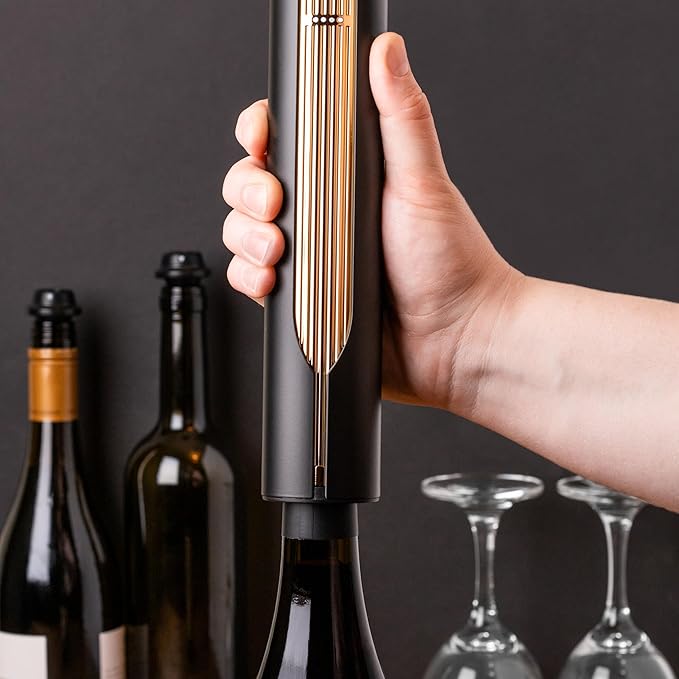 Levare - Electric Wine Bottle Opener, Rechargeable Automatic Cork Remover with USB Charging Base and Foil Cutter, Lithium Battery Powered, Ideal Gift for Wine Enthusiasts, Housewarmings, and Weddings