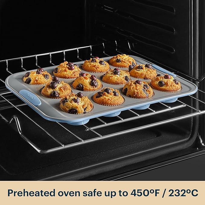 Pyrex (3-Piece) Metal Cookie & Muffin Sheet Bakeware Set, Lightweight Stainless Steel Baking Trays with Heatsafe Silicone Handles, Cookie Muffin Sheet Baking Pan, Cerulean