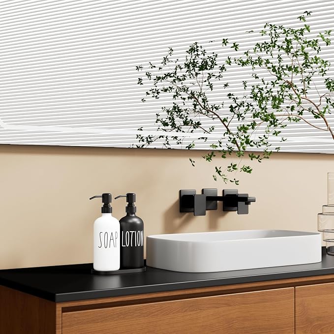 MOMEEMO Glass Soap Dispenser with Stainless Steel Pump, Contains Lotion Dispenser, Hand Soap Dispenser & Tray. (Black & White)