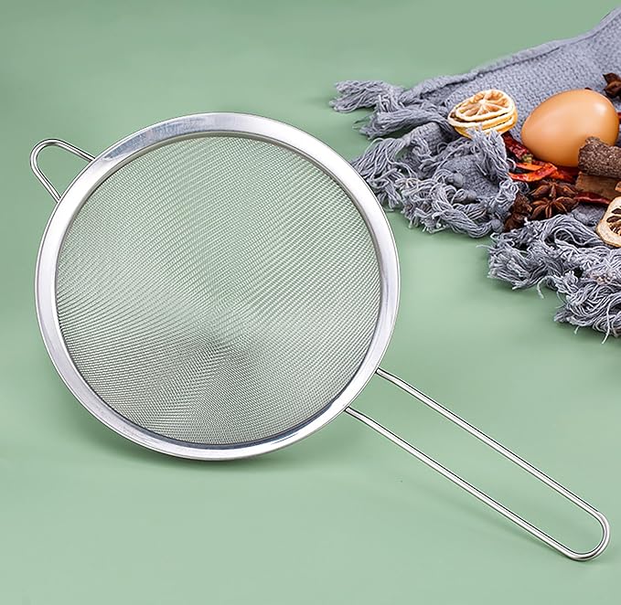 18 PCS Tea Strainers Cocktail Strainer Stainless Steel Fine Mesh Small Strainer, 3.3''Mini Tea Strainer with Long Handle for Cocktails Tea Herbs&Drinks,Conical Tea Filter Bar Colander Food Loose Tool
