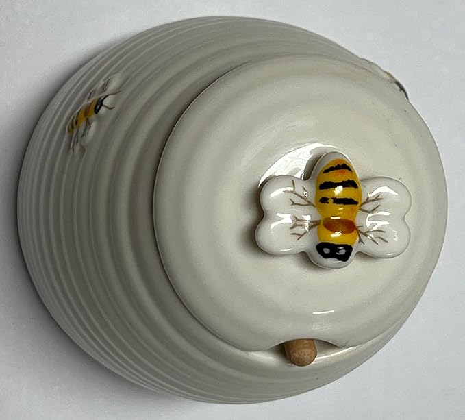 JBK Pottery Honey Pot with Beehive Design, Holds 1 1/2 Cups, Measures 3.5" x 4.5", Decorative Counter Gift