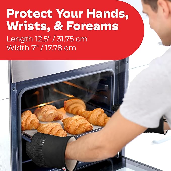 Big Red House - Silicone Oven Mitts - Black Set of 2-12.5" - Heat Resistant to 536 F / 280 C Kitchen Gloves - Professional Grade Protection Hot Cooking Baking