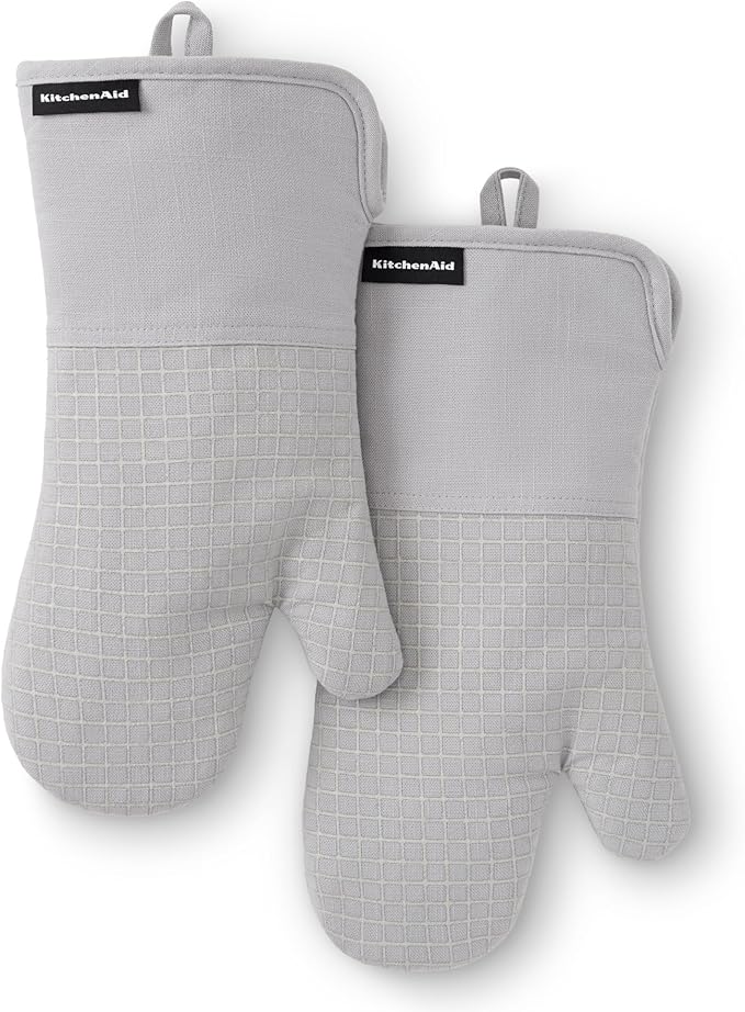 KITCHENAID Gourmet Series Gridlines Oven Mitts 2-Pack Set, Heat Resistant up to 600°F, Soft Silicone Grip, Magnetic Cuff, Matte Grey, 7"x14"