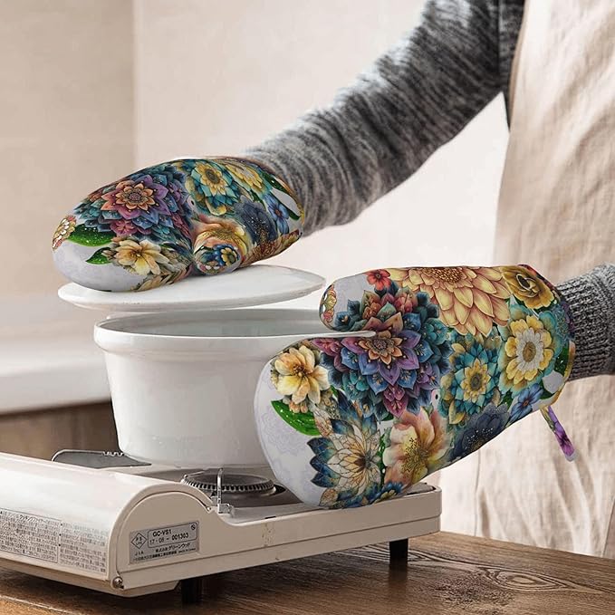 Mandala Boho Oven Mitts and Pot Holders Set Silicone Kitchen Gloves Potholders Heat Resistant for Chef Baking Cooking Grilling BBQ (Set of 4)