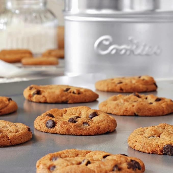 Commercial Quality Baking Sheet Pan Set, Pure Aluminum, Wrap Resistant, Large Flat Cookie Sheet 18" x 14", 100% Recycled Flat Baking Sheet Commercial Grade - The Natural Aluminum Collection