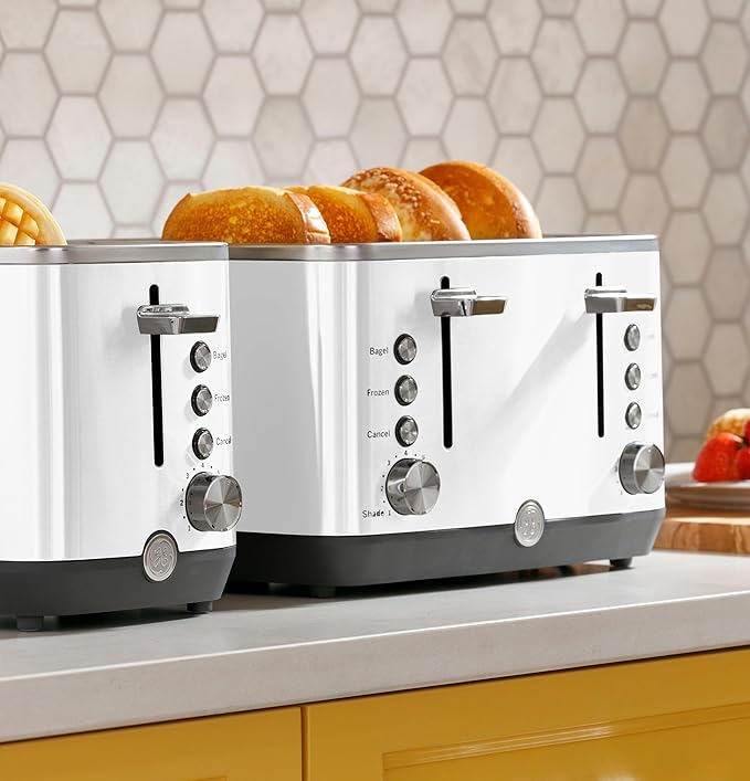 GE 4 Slice Toaster | Extra Wide Slots for Bagels, Breads, Waffles & More | 7 Shade Options | Countertop Kitchen Essentials | 1500 watt, White