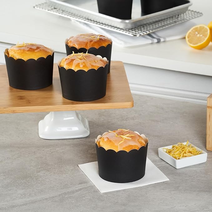 Restaurantware Baking Cups 200 Pack of 10 oz Paper Cupcake Liners Greaseproof Scalloped Oven-Safe Elegant Dessert Muffin Cups Disposable for Parties