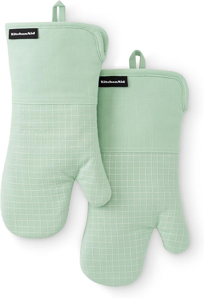 KITCHENAID Gourmet Series Gridlines Oven Mitts 2-Pack Set, Heat Resistant up to 600°F, Soft Silicone Grip, Magnetic Cuff, Pistachio Green, 7"x14"