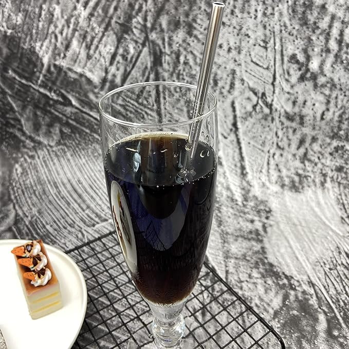 Straight Metal Straws 200 Pack. 8.5" Reusable Stainless Steel Straws in Bulk Order for Drinks.NiceCaTeLe Drinking Straws for 30oz & 20oz Tumblers Yeti Water Bottle (8.5" - Silver, 200pcs - Straight)