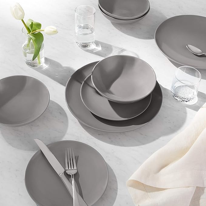 Amazon Basics 18-Piece Stoneware Dinnerware Set, Service for 6, Microwave and Dishwasher Safe, Plates and Bowls for Everyday Use, Smokey Grey
