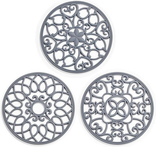 SMARTAKE 3 Set Silicone Trivet Mats, Multi-Use Carved Trivet Mat, Insulated Non-Slip Durable Kitchen Mats, Flexible Modern Kitchen Table Mat, for Hot Dishes, Pots, Dining Countertop, Grey, STM413H