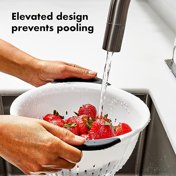 OXO Good Grips 3 QT Plastic Colander,(Pack of 12)