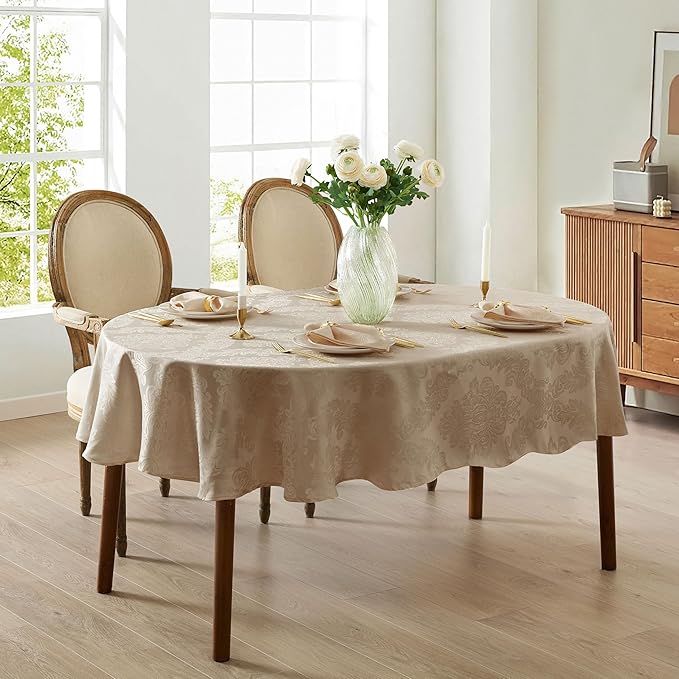 Newbridge Barcelona Luxury Damask Fabric Napkins, Set of 4 Square Napkins, Golden Beige, 100% Polyester, No Iron, Soil Resistant Dining Room, Party and Banquet Napkins