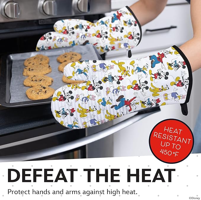 Disney Silicone Oven Mitts Heat Resistant – Set of 2 Long Cuff Cotton Kitchen Mitts with Silicone Grip Stripes, Cute Oven Mitts & Pot Holders for Cooking, Baking & Kitchen Essentials –Mickey & Friends