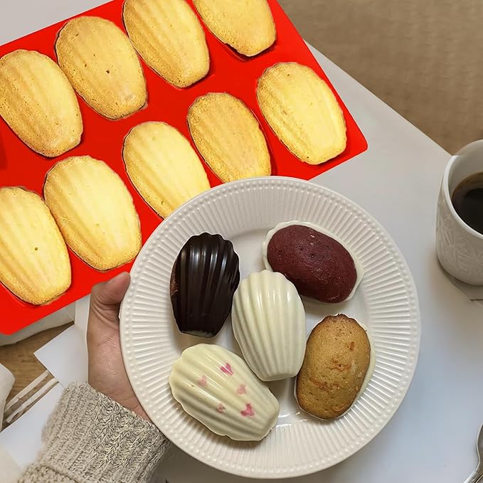 Madeleine Pans for Baking, Regular Size 10-Cavity Shell Shape Madeleine Mold Cake Pans, 3Pcs Silicone Madeleine Chocolate Cookies Trays for Baking(Regular(10-Cavity))