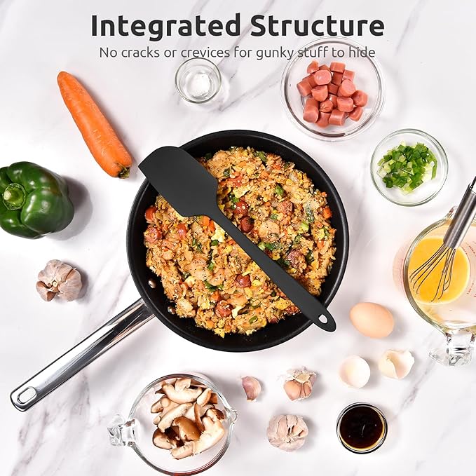 U-Taste 11.38" Silicone Baking Spatula: 480ºF Heat Resistant Food Grade Flexible Rubber Kitchen Bowl Scraper, Seamless Pastry Spreader for Mixing Stirring Scraping in Nonstick Cookware (Black)