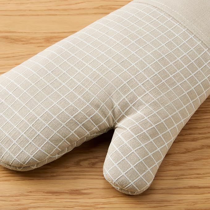 KITCHENAID Gourmet Series Gridlines Oven Mitts 2-Pack Set, Heat Resistant up to 600°F, Soft Silicone Grip, Magnetic Cuff, Milkshake Tan, 7"x14"