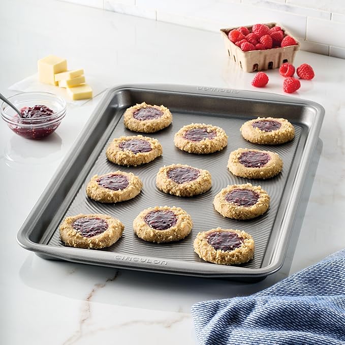 Circulon Nonstick Bakeware, Nonstick Cookie Sheet / Baking Sheet - 11 Inch x 17 Inch, Gray