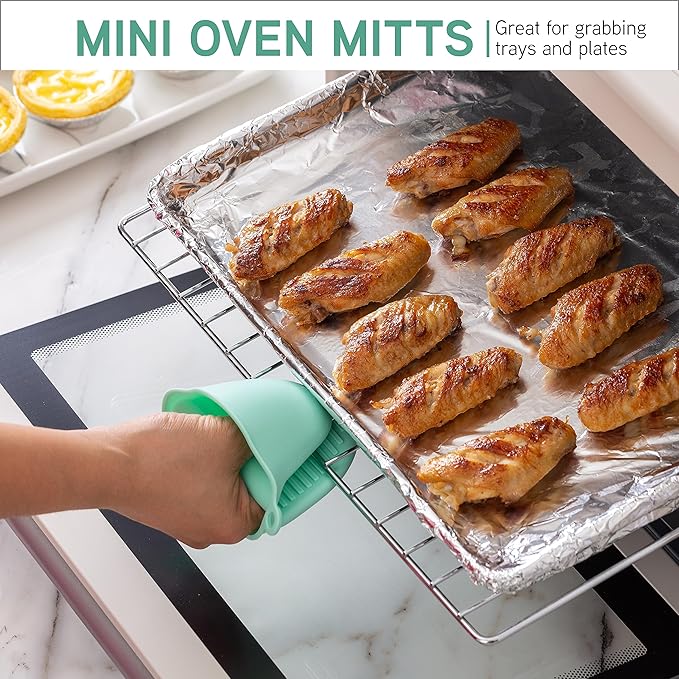 COOK WITH COLOR Silicone Oven Mitts- Heat Resistant Gloves with Soft Quilted Lining Oven Mitt Pot Holders for Cooking and BBQ, Mint, Mitt Set