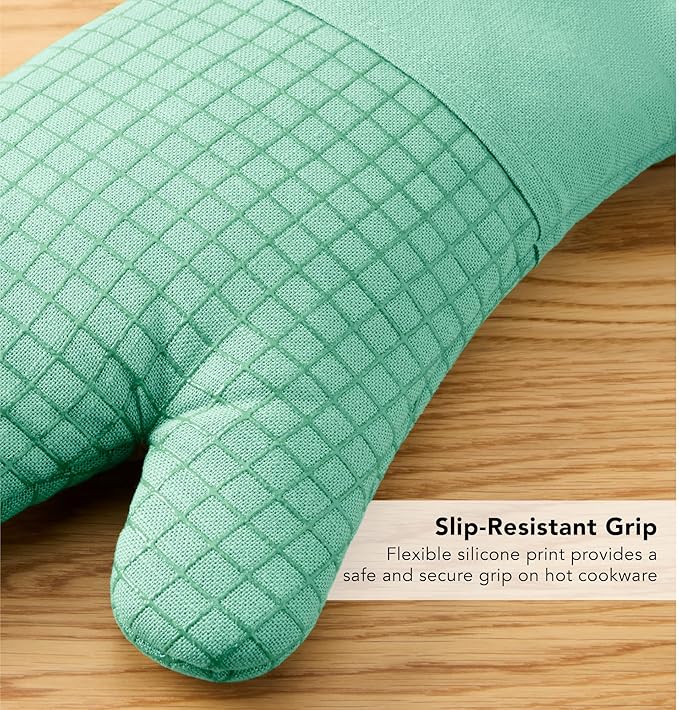 KITCHENAID Gourmet Series Gridlines Oven Mitts 2-Pack Set, Heat Resistant up to 600°F, Soft Silicone Grip, Magnetic Cuff, Color of The Year, Spearmint, 7"x14"