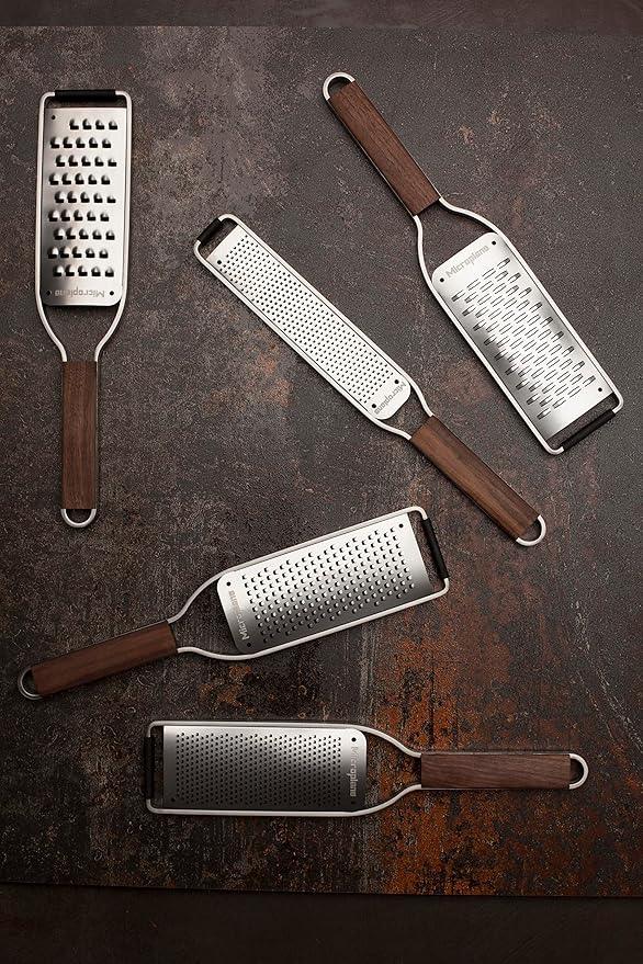 Microplane Master Series Wood Handle Stainless Steel Frame Coarse Blade Cheese Grater