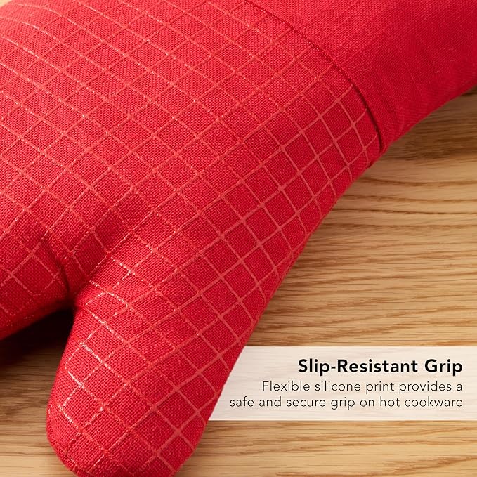 KITCHENAID Gourmet Series Gridlines Oven Mitts 2-Pack Set, Heat Resistant up to 600°F, Soft Silicone Grip, Magnetic Cuff, Passion Red, 7"x14"