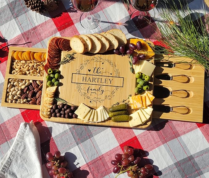 Personalized Charcuterie Board, Cutting Board Wedding Gift, Couple Christmas Gift, Bridal Shower Gift, Housewarming Gift, Anniversary Gift