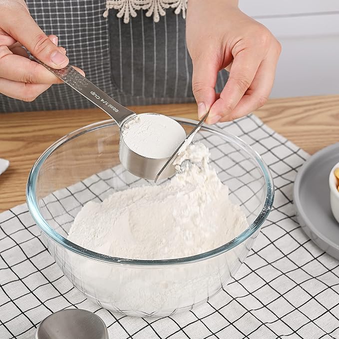 Measuring Cups and Spoons Set, 18/8 Stainless Steel Measuring Cups and Spoons Set of 16pcs, Metal Measuring Cup and Measuring Spoon Set With Leveler and Equivalents Dry 2/3 & 3/4 Cup Measuring Cup Set