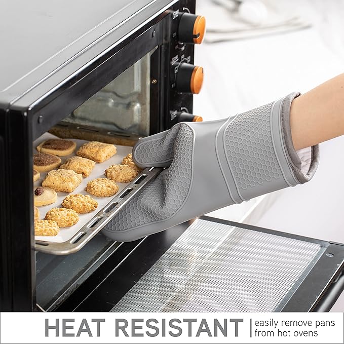 COOK WITH COLOR Silicone Oven Mitts- Heat Resistant Gloves with Soft Quilted Lining Oven Mitt Pot Holders for Cooking and BBQ, Gray, Mitt Set